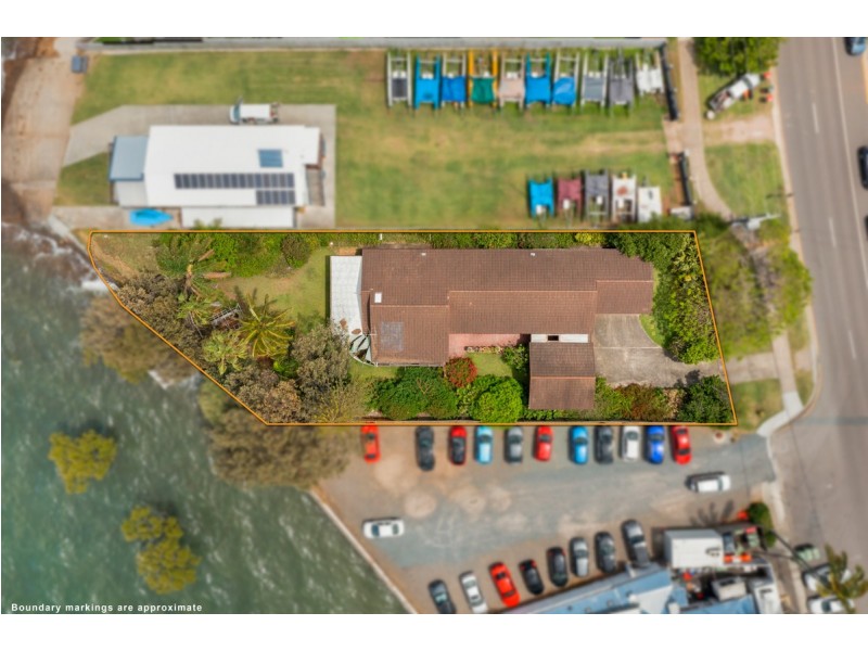 233 Shore Street North, Cleveland QLD 4163