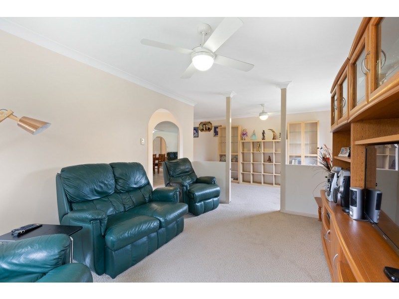 16 Mathison Court, Redland Bay QLD 4165