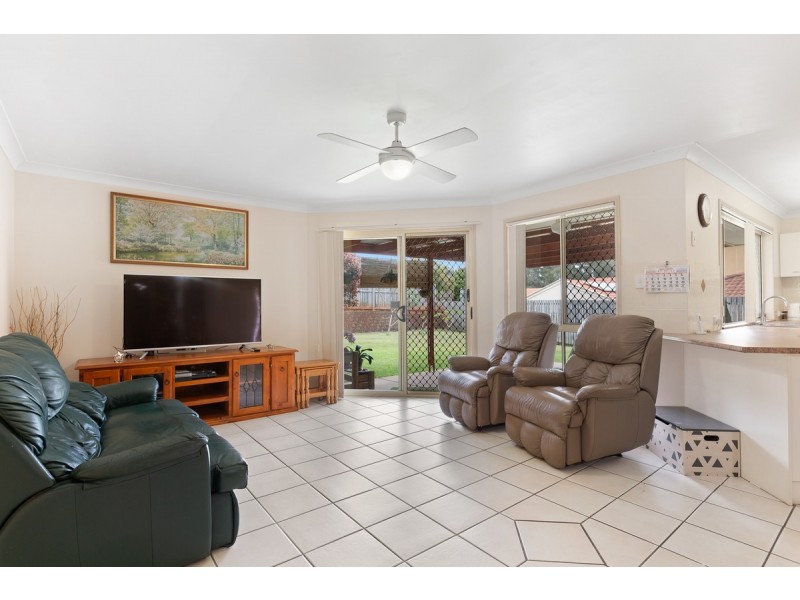 16 Mathison Court, Redland Bay QLD 4165