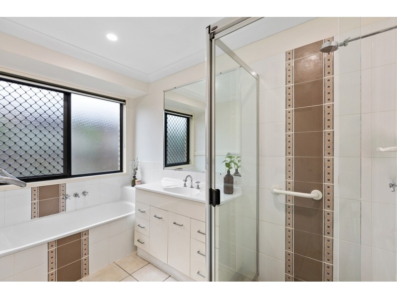 41 Portland Parade, Redland Bay QLD 4165