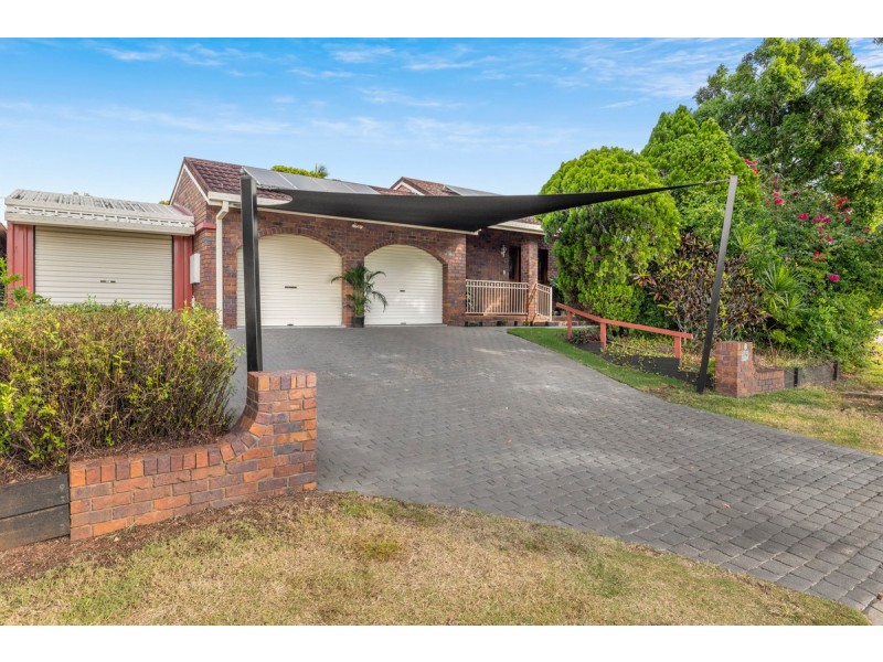 8 Courageous Court, Cleveland QLD 4163