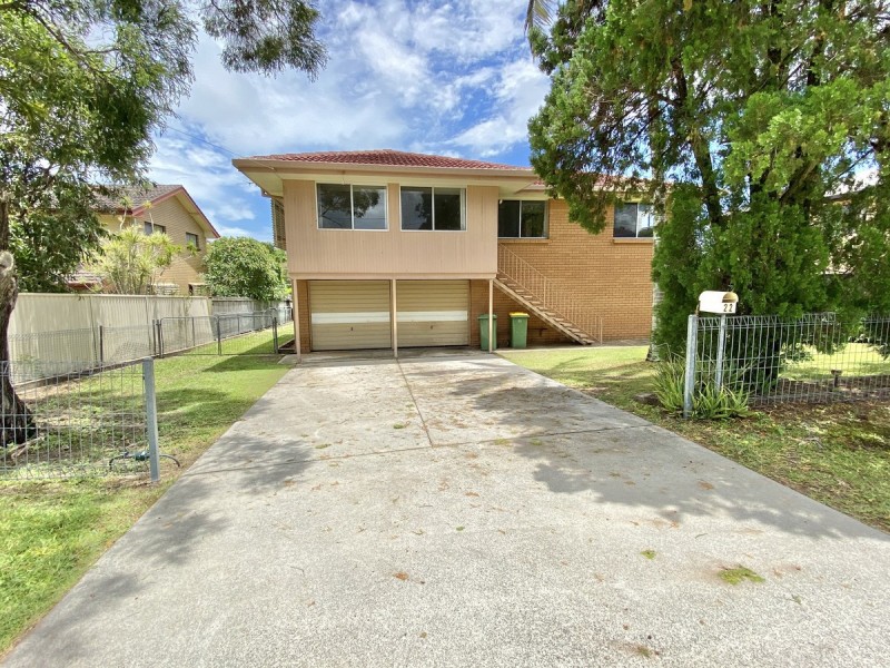 22 Fullerton Street, Birkdale QLD 4159