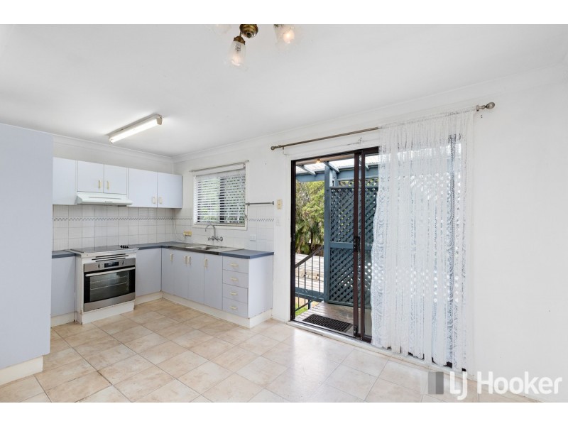 16 Joslin Street, Birkdale QLD 4159