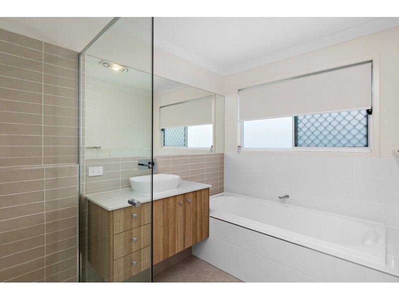 686 Main Road, Wellington Point QLD 4160