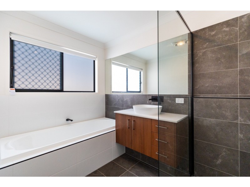 688 Main Road, Wellington Point QLD 4160
