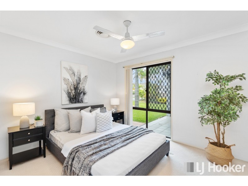 12 Captains Court, Raby Bay QLD 4163