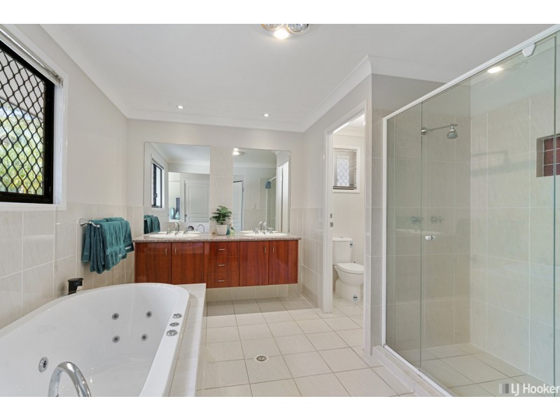 2 Carmay Close, Thornlands QLD 4164