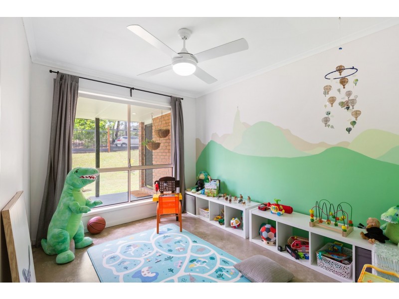 17 Finucane Road, Capalaba QLD 4157