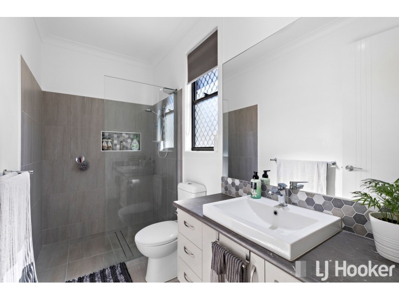 5 Hideaway Court, Thornlands QLD 4164