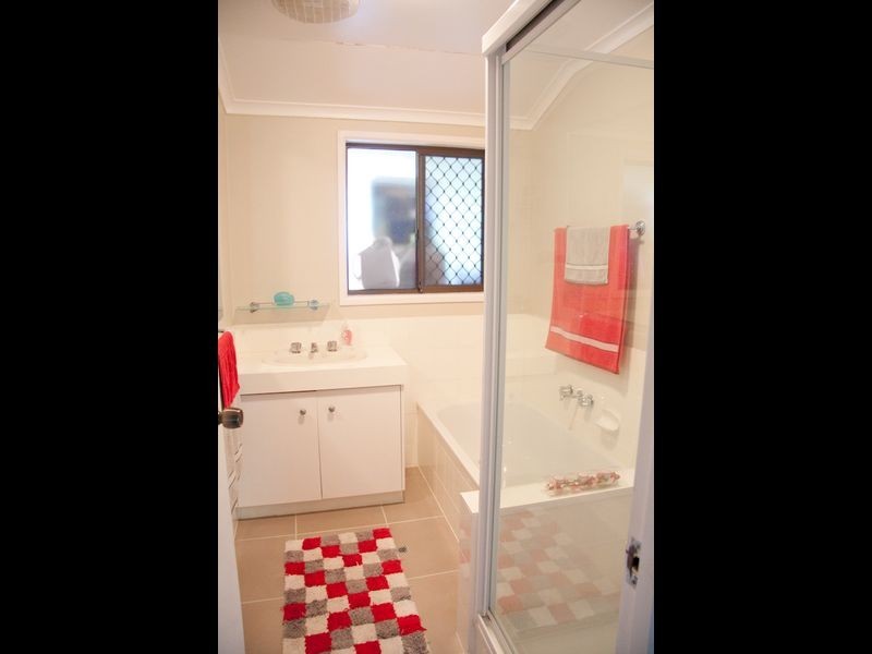 12 Houndslow Street, Alexandra Hills QLD 4161