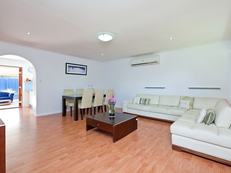 2 Leith Street, Birkdale QLD 4159