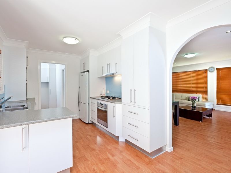 2 Leith Street, Birkdale QLD 4159