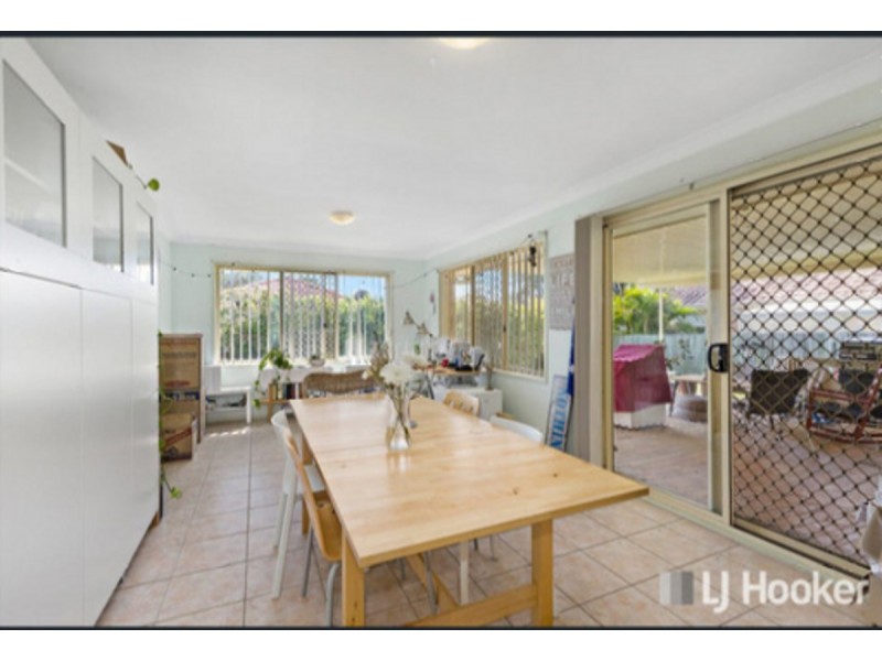 11 Caledonian Crescent, Alexandra Hills QLD 4161