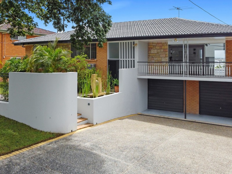 17 Koumala Street, Mansfield QLD 4122