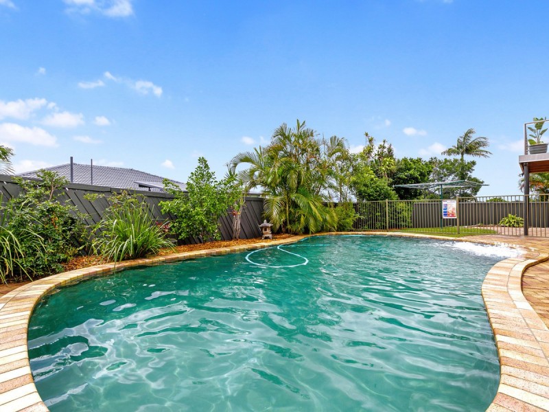 17 Koumala Street, Mansfield QLD 4122