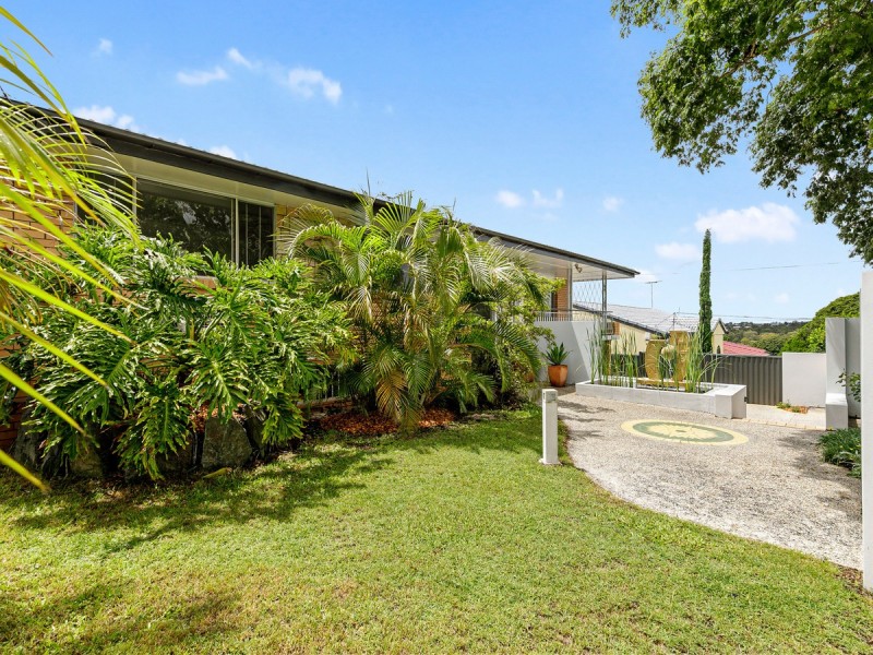 17 Koumala Street, Mansfield QLD 4122