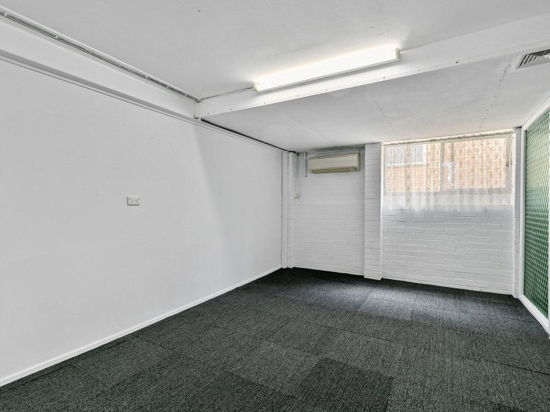 17 Koumala Street, Mansfield QLD 4122