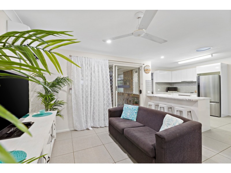 654 Main Road, Wellington Point QLD 4160