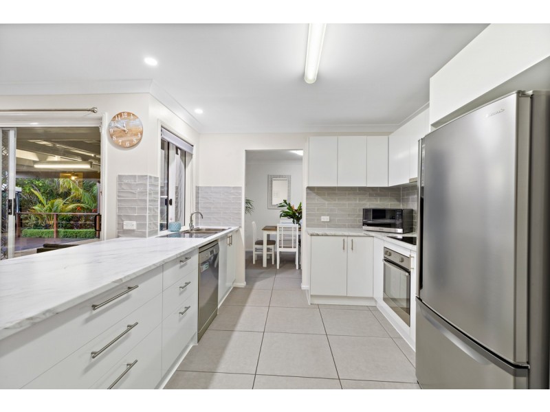 654 Main Road, Wellington Point QLD 4160