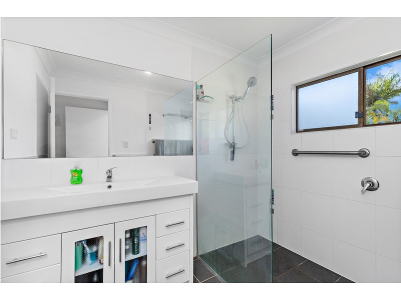 41 Charles Canty Drive, Wellington Point QLD 4160