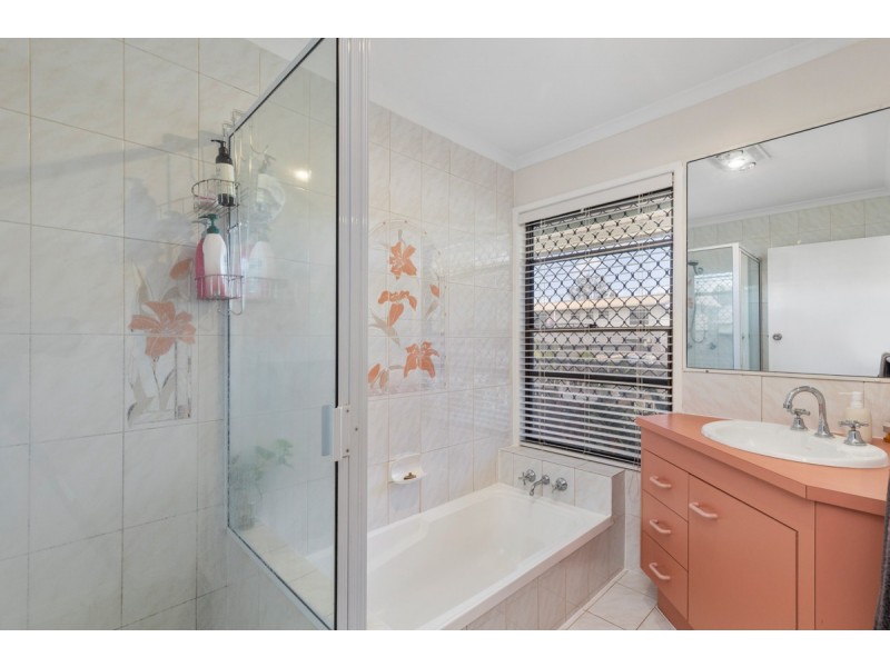 14 Edinburgh Road, Alexandra Hills QLD 4161