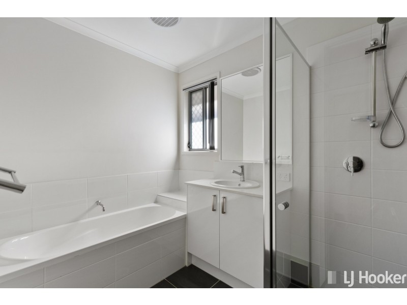 18 Marcoola Street, Thornlands QLD 4164