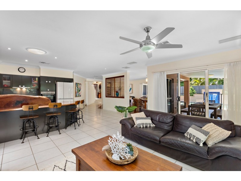 581 Main Road, Wellington Point QLD 4160