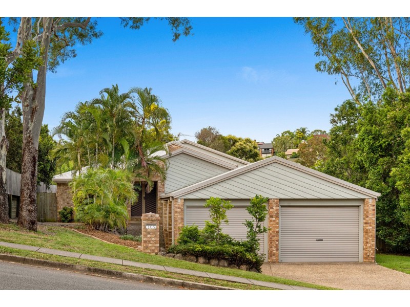 105 Sunset Road, Kenmore QLD 4069