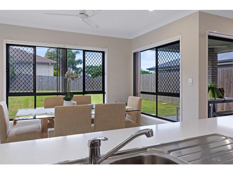 23 Manly Road, Manly QLD 4179