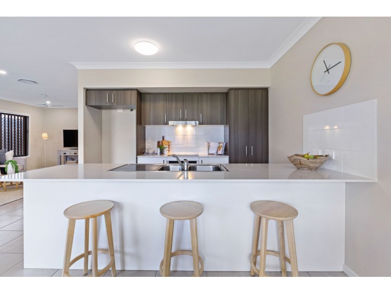 23 Manly Road, Manly QLD 4179