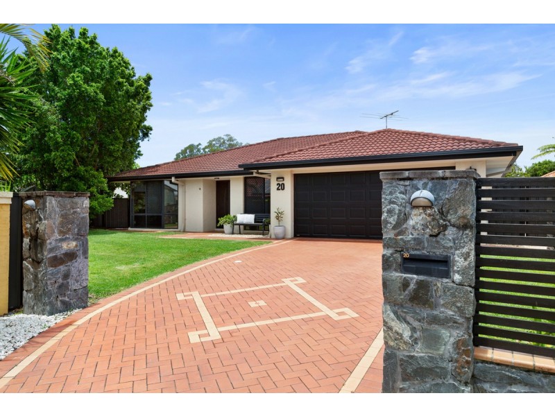 20 Gladebourne Crescent, Victoria Point QLD 4165