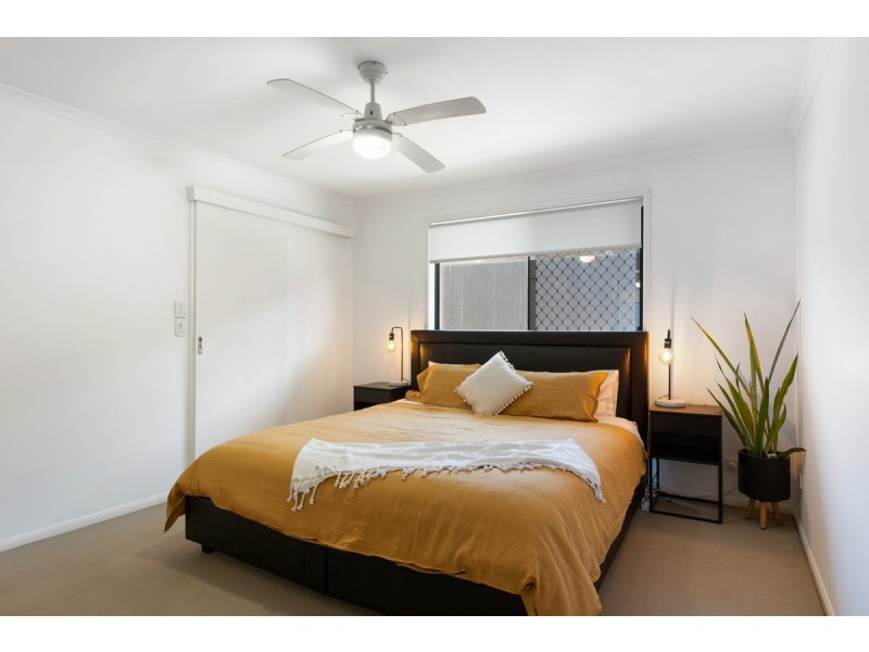 20 Gladebourne Crescent, Victoria Point QLD 4165