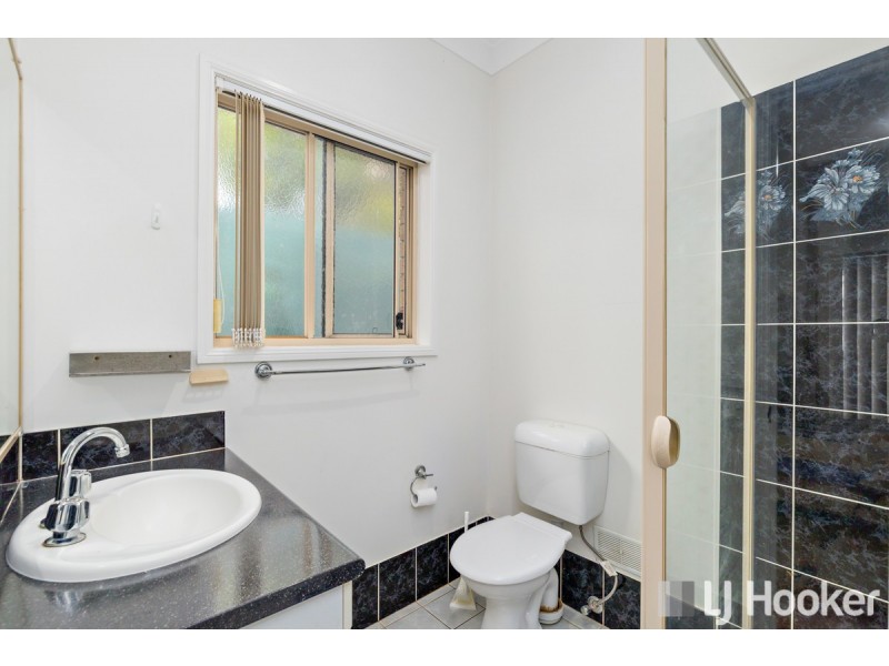 16 Victory Place, Birkdale QLD 4159