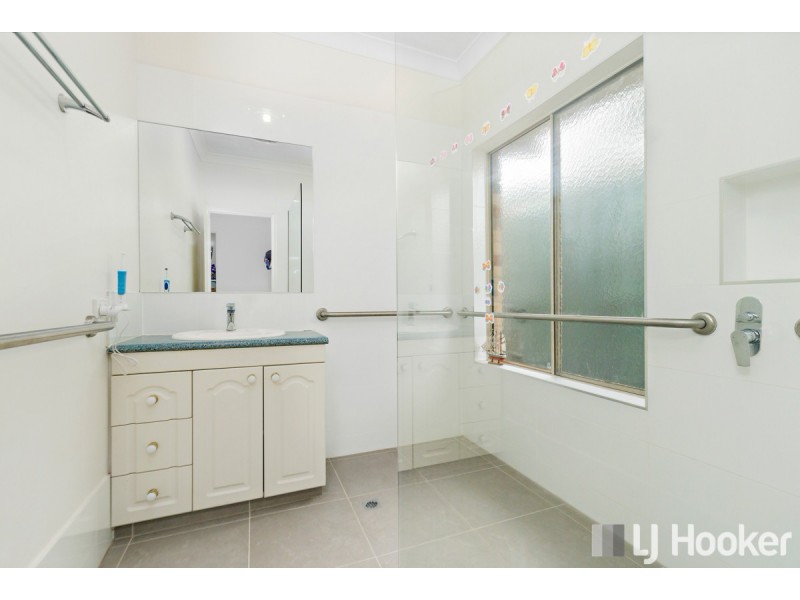 16 Victory Place, Birkdale QLD 4159
