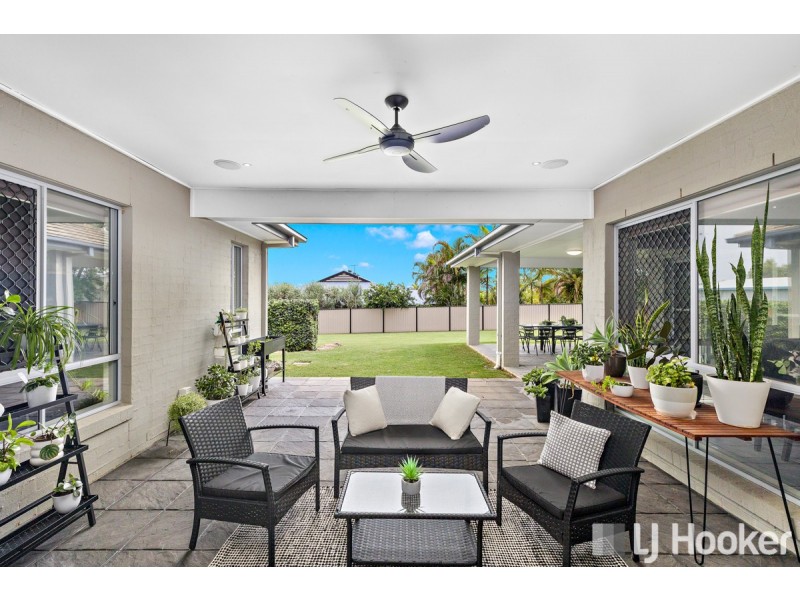 4 Themeda Court, Victoria Point QLD 4165