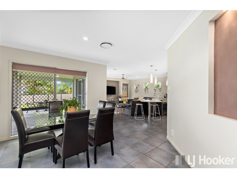 4 Themeda Court, Victoria Point QLD 4165