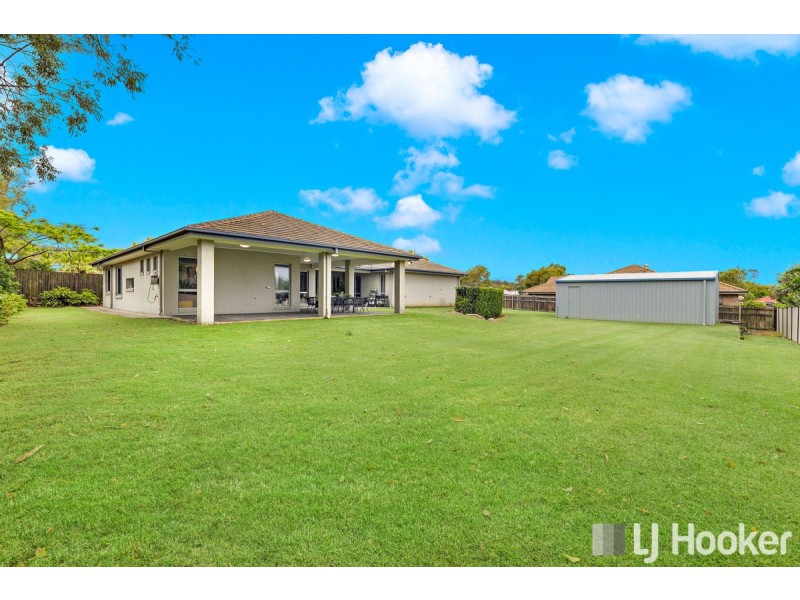 4 Themeda Court, Victoria Point QLD 4165