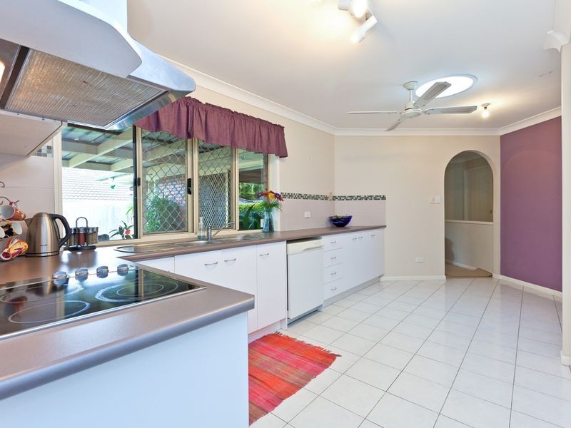 7 Riley Drive, Capalaba QLD 4157