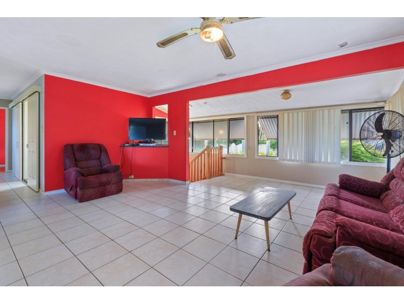 33 Charles Canty Drive, Wellington Point QLD 4160
