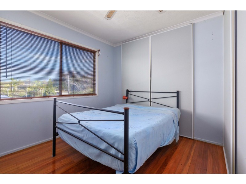 33 Charles Canty Drive, Wellington Point QLD 4160