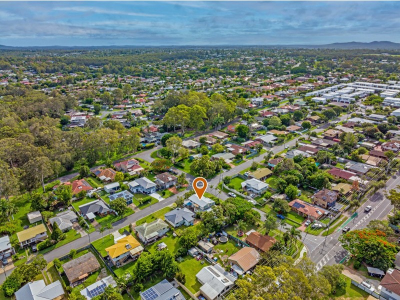 33 Charles Canty Drive, Wellington Point QLD 4160