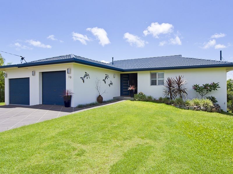 19 Yarran Street, Victoria Point QLD 4165