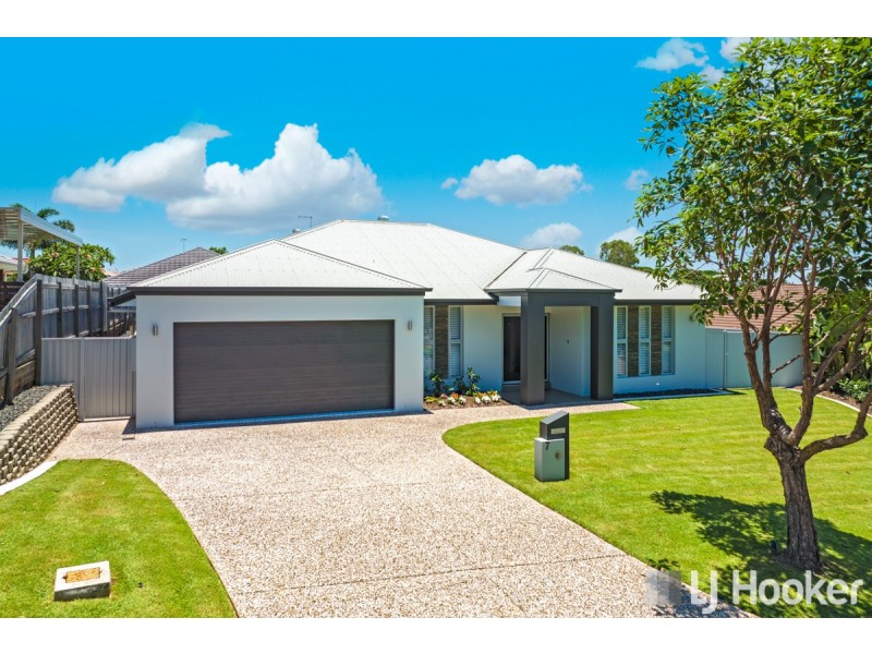 7 Magnetic Place, Redland Bay QLD 4165