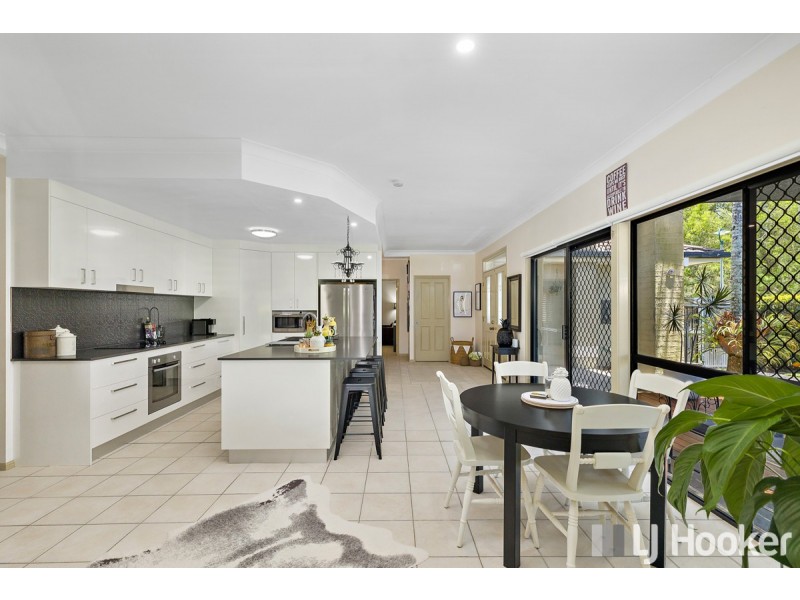 2 Nutmeg Court, Birkdale QLD 4159