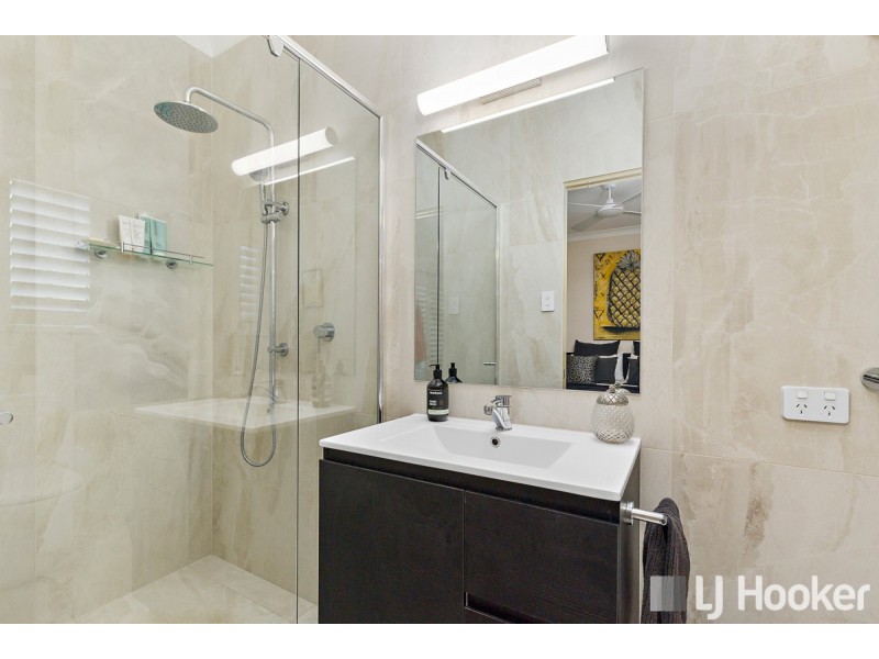 2 Nutmeg Court, Birkdale QLD 4159