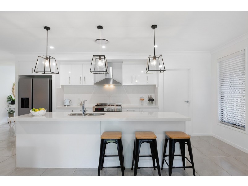 37 Majestic Circuit, Thornlands QLD 4164