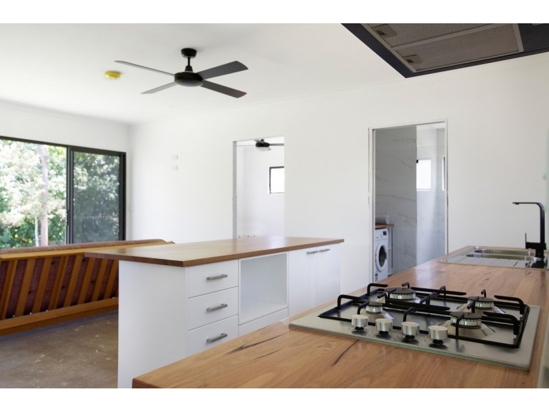 5 Double Bay Street, Macleay Island QLD 4184