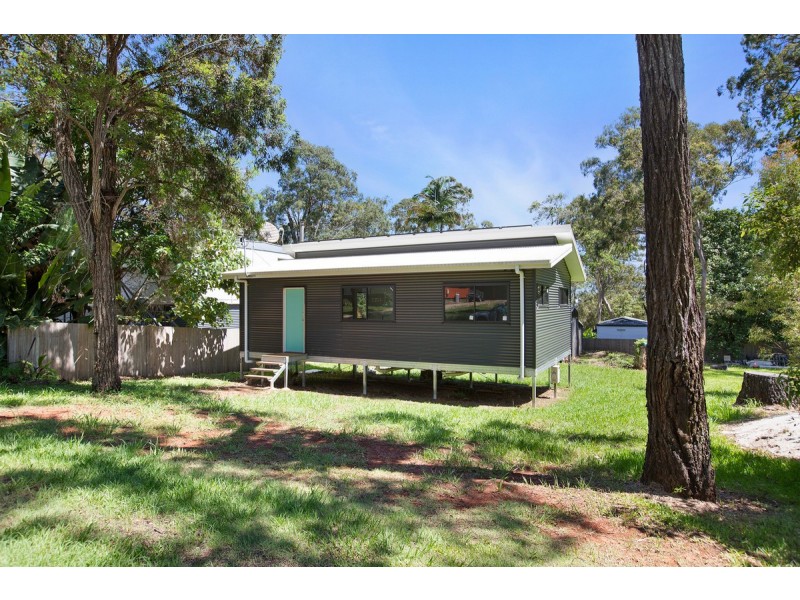 5 Double Bay Street, Macleay Island QLD 4184