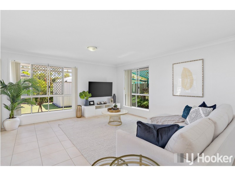 6 Saranah Place, Wellington Point QLD 4160