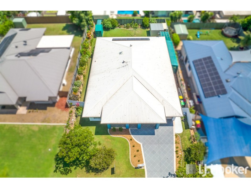 6 Saranah Place, Wellington Point QLD 4160